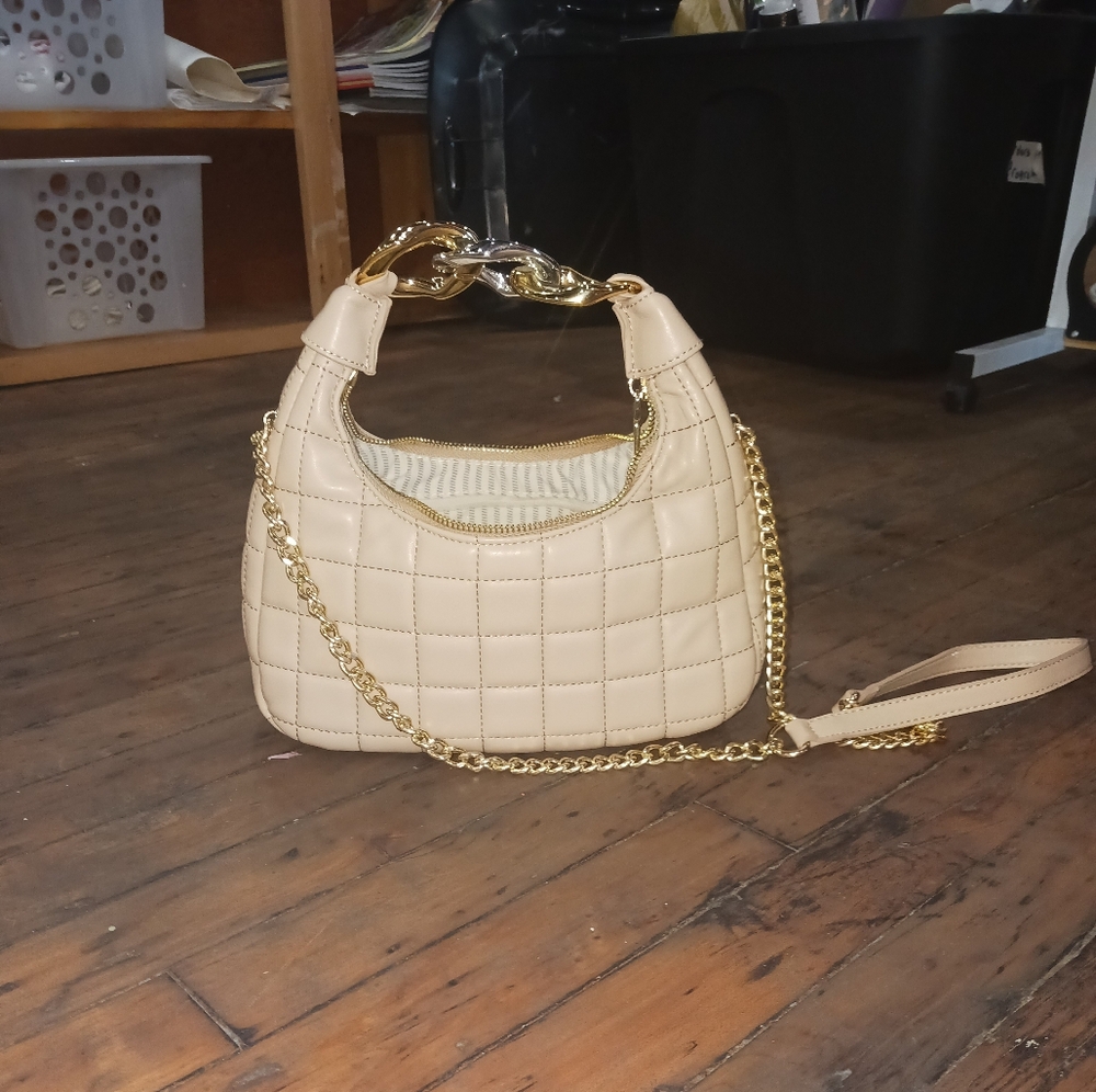 Y2K, '90s faux leather handbag and tan color, with gold and silver accents